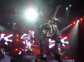 Concerts 2012 0605 paris alphaxl 035 Guns N' Roses